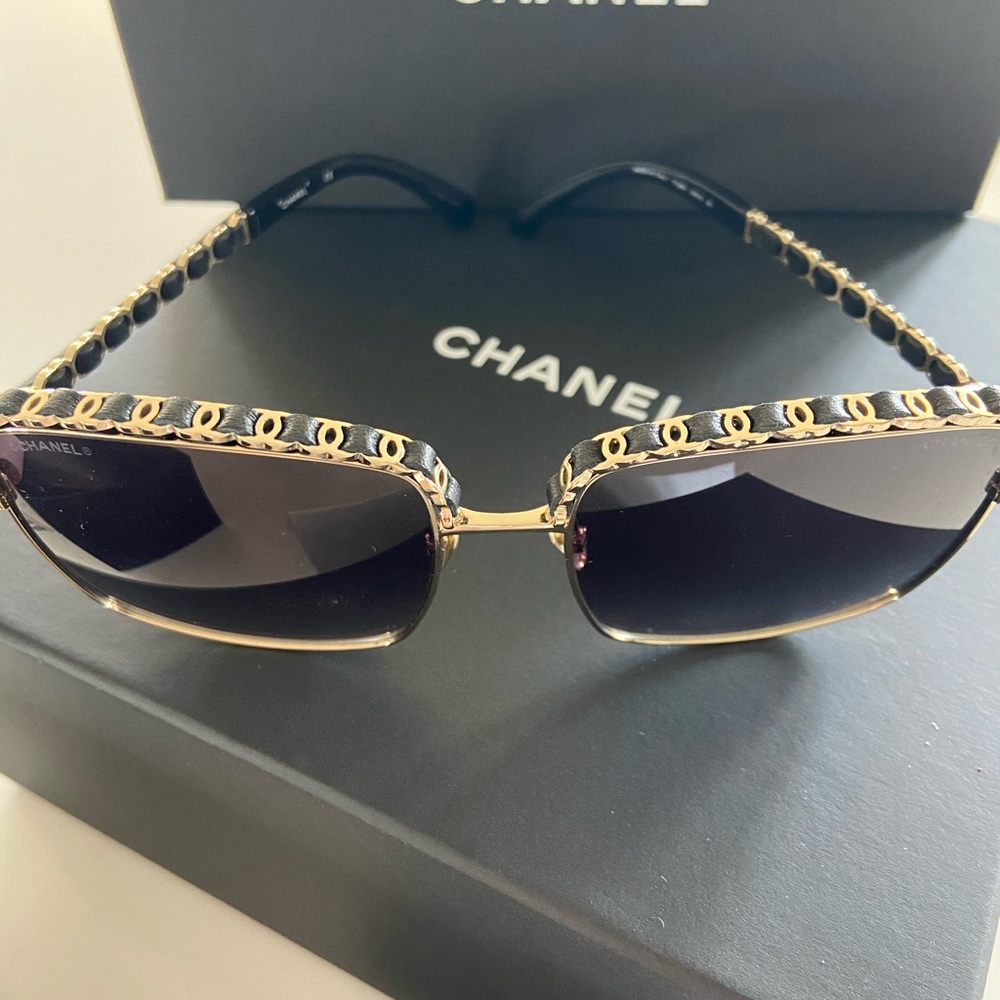 Chanel sun glasses